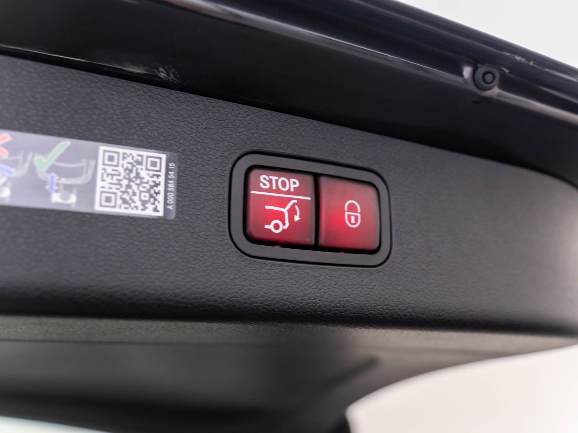 Certified 2025 Mercedes-Benz E 450 4MATIC All-Terrain Wagon image 33