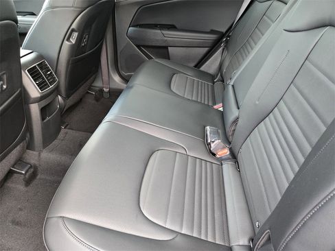 New 2025 Kia Sportage SX Prestige image 20