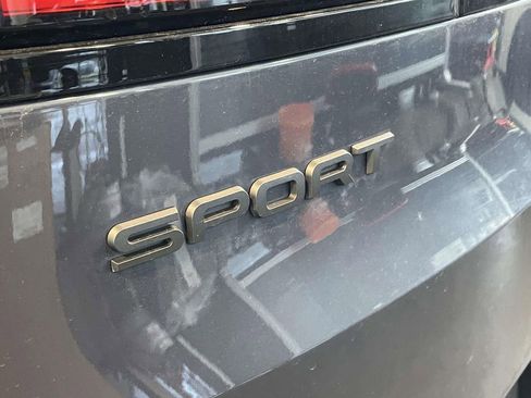 New 2026 Land Rover Range Rover Sport Dynamic SE AWD/4WD image 8