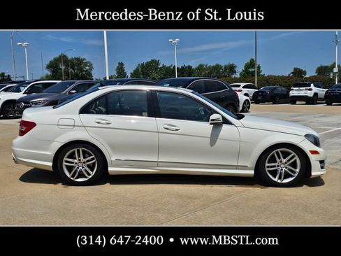 Used 2012 Mercedes-Benz C 300 4MATIC Sedan image 2