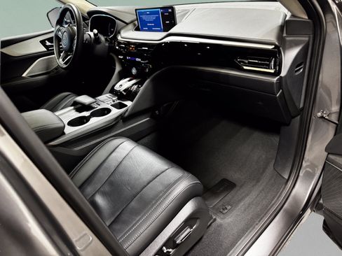 Certified 2023 Acura MDX SH-AWD w/ Technology Package image 11