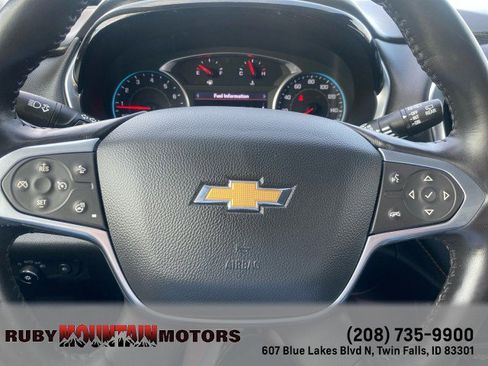 Used 2020 Chevrolet Traverse Premier AWD/4WD image 17