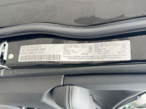 New 2025 Jeep Grand Cherokee Laredo X image 21