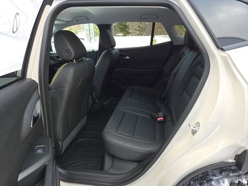 New 2026 Chevrolet Trax ACTIV w/ Driver Confidence Package image 17