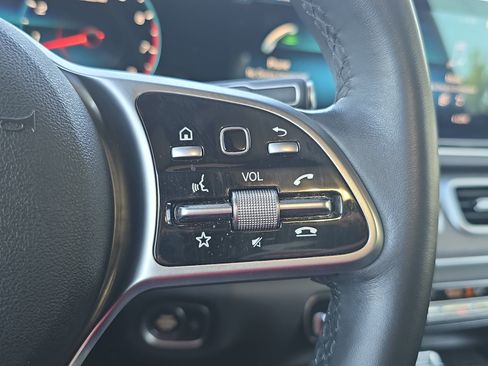 Used 2022 Mercedes-Benz GLE 350 image 18