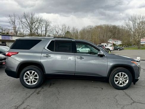 Used 2018 Chevrolet Traverse LT AWD/4WD image 9