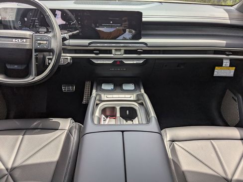 New 2027 Kia Telluride SX w/ Towing Package image 14