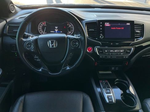 Certified 2023 Honda Ridgeline Black Edition image 11