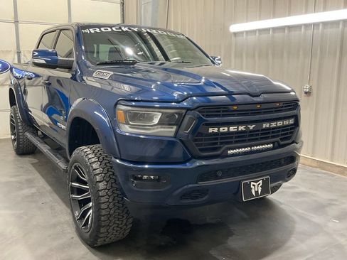 Used 2021 RAM 1500 Big Horn AWD/4WD image 2