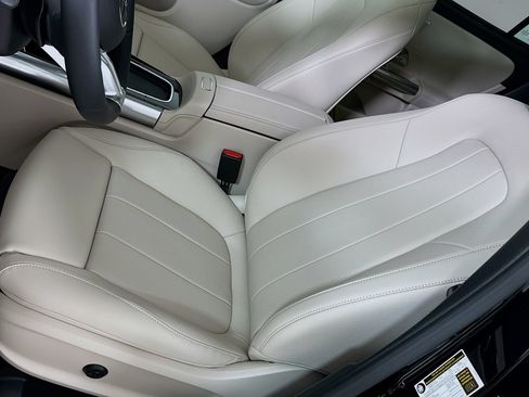 New 2026 Mercedes-Benz GLA 250 image 19