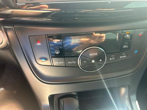 Used 2019 Nissan Sentra SV image 15