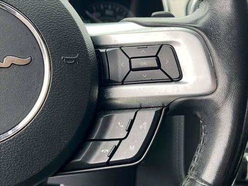 Used 2018 Ford Mustang Premium RWD image 24