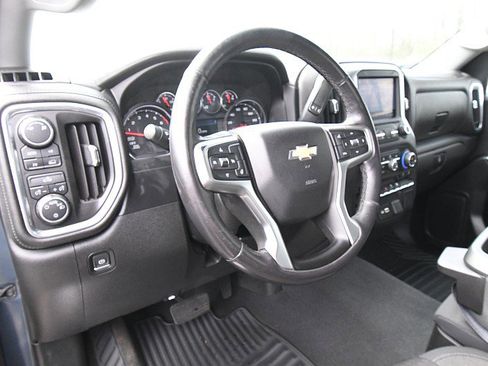 Used 2019 Chevrolet Silverado 1500 LT w/ All-Star Edition image 13