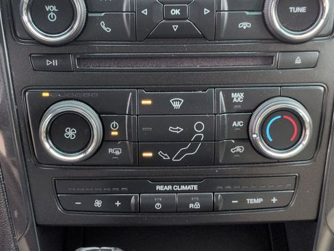 Used 2017 Ford Explorer 4WD image 32