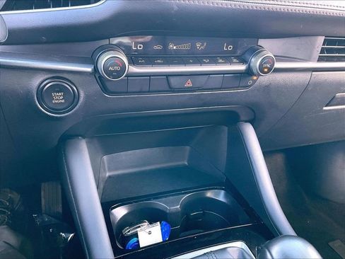 Used 2025 MAZDA MAZDA3 s Sport FWD image 24