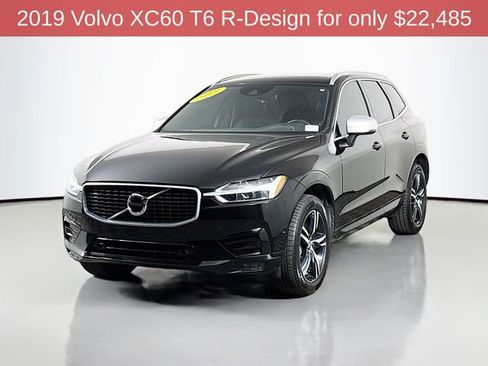Used 2019 Volvo XC60 T6 R-Design image 3