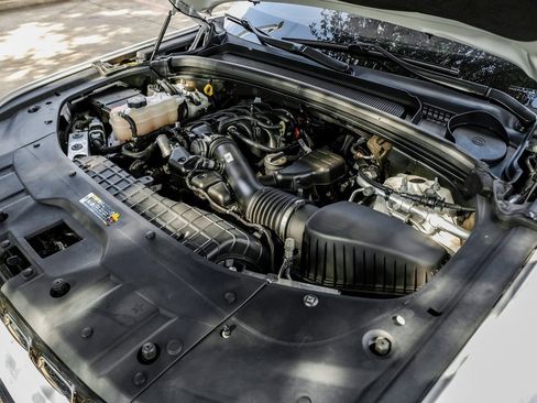 Used 2021 Jeep Grand Cherokee L Limited w/ Luxury Tech Group II image 62