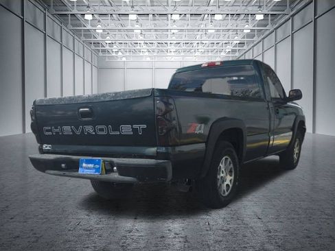 Used 2004 Chevrolet Silverado 1500 W/T w/ Snow Plow Prep Package AWD/4WD image 6