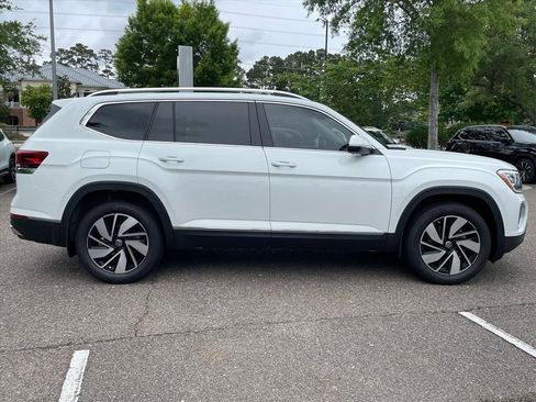 New 2026 Volkswagen Atlas SEL AWD/4WD image 2