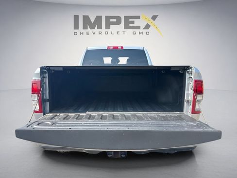 Used 2023 RAM 2500 Big Horn w/ Night Edition AWD/4WD image 32