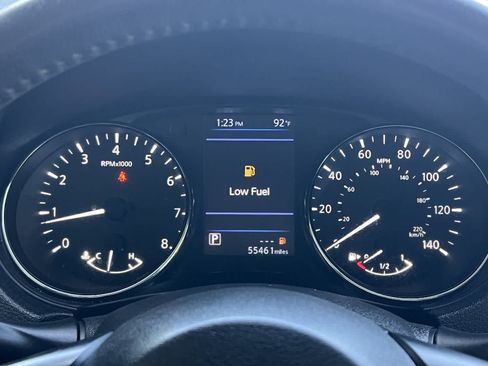Used 2020 Nissan Rogue SV w/ Premium Package FWD image 32