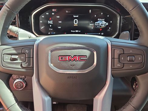 New 2026 GMC Sierra 1500 SLT AWD/4WD image 12