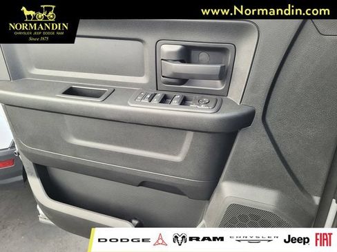 Used 2026 RAM 3500 Tradesman AWD/4WD image 15