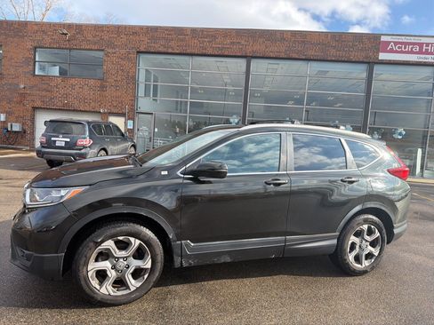 Used 2017 Honda CR-V EX-L image 2