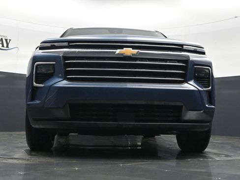 Used 2026 Chevrolet Traverse LT FWD image 27