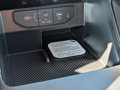 New 2026 Kia Sorento EX AWD/4WD image 9