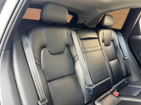 Used 2023 Volvo XC60 B5 Core w/ Climate Package FWD image 33