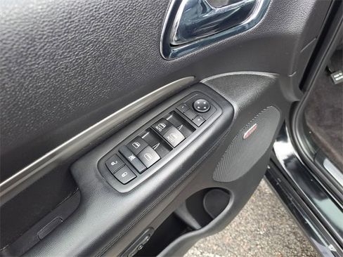 Used 2017 Dodge Durango GT w/ Premium Group image 18