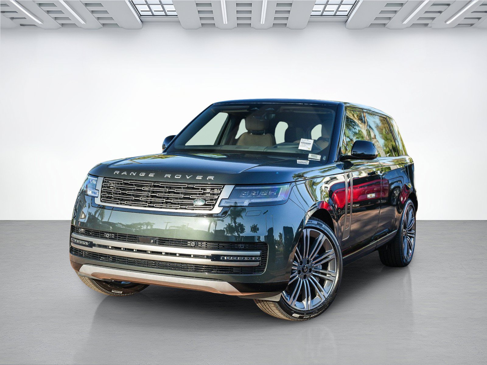 New 2027 Land Rover Range Rover Long Wheelbase SE AWD/4WD image 1