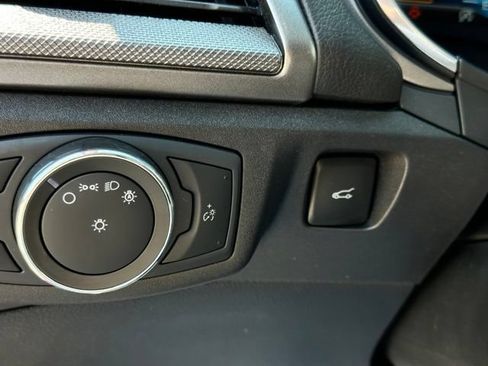 Certified 2020 Ford Fusion SE FWD image 12