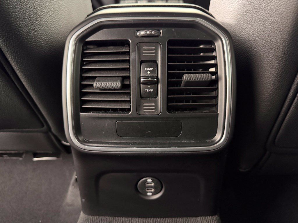 Certified 2021 Porsche Macan S AWD/4WD image 41