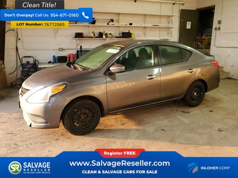 Used 2019 Nissan Versa SV image 1