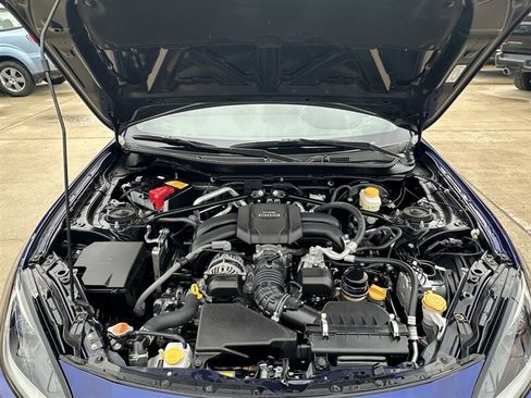 Used 2025 Subaru BRZ tS RWD image 28
