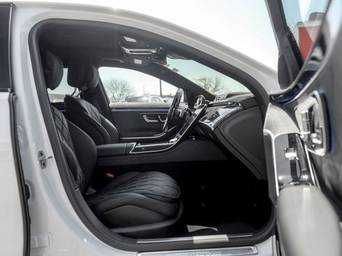 New 2026 Mercedes-Benz S 580 4MATIC Sedan image 22