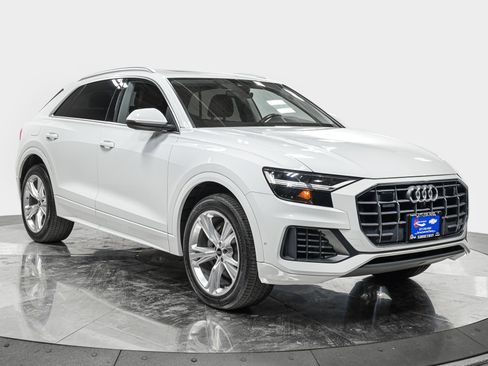 Used 2022 Audi Q8 Premium Plus image 9