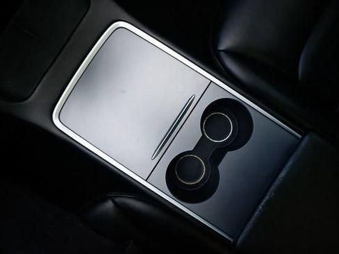 Used 2023 Tesla Model 3 Standard Range RWD image 34