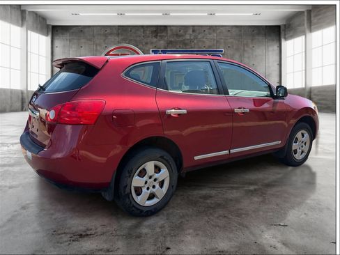 Used 2013 Nissan Rogue S FWD image 5