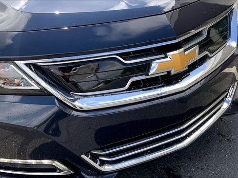 Used 2019 Chevrolet Impala Premier w/ Premier Confidence Package image 29