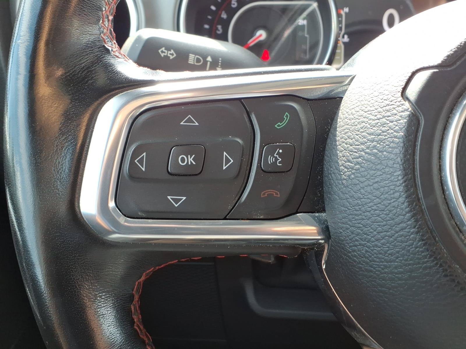 Used 2022 Jeep Gladiator Rubicon w/ LED Lighting Group AWD/4WD image 14