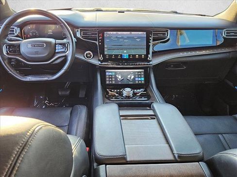 Used 2023 Jeep Grand Wagoneer 4WD image 16