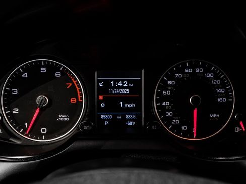 Used 2016 Audi Q5 2.0T Premium Plus w/ Technology Package image 30