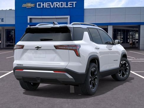 New 2026 Chevrolet Equinox LT w/ Convenience Package II FWD image 4