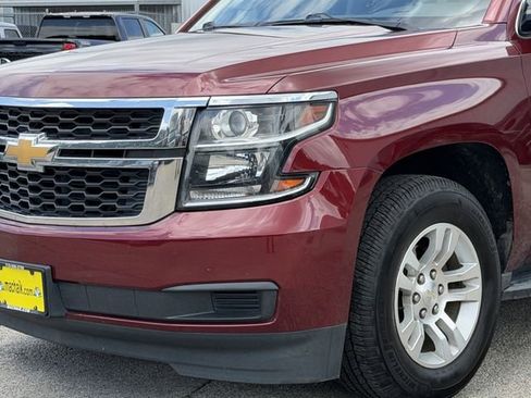 Used 2020 Chevrolet Suburban LT image 6