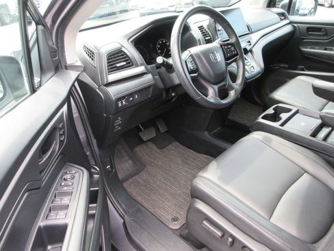 Used 2025 Honda Odyssey EX-L image 11