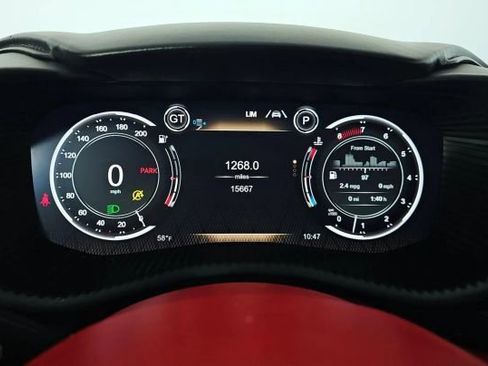 Used 2023 Aston Martin DBX image 11