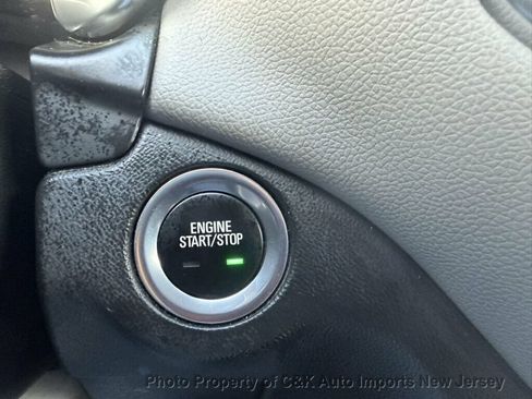Used 2022 Chevrolet Equinox LS FWD image 20